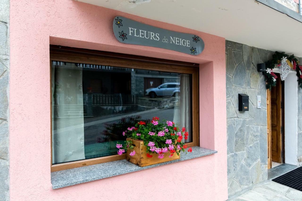 Fleurs De Neige Apartment Pila  Exterior photo